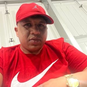 Meet your Posher, Johan